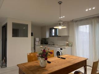 비즈니스&휴식 모두 가능한 도심 감성 - 8