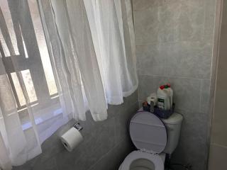 Hatfield Staylax Manor 4 - 1