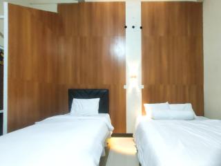 Amore Guesthouse Syariah Mitra RedDoorz - 3