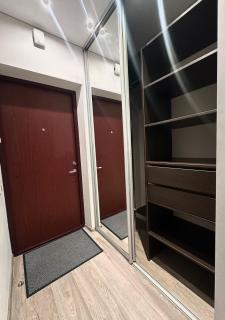 Balcony Bliss Brand New 1BR Apartment - 6