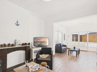 400m de la mer - grande maison pour 10 avec jardin - 4