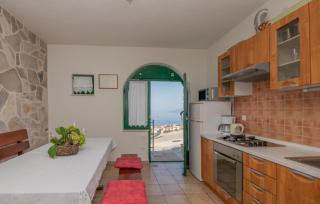 Holiday Home Ane - Makarska by Villas Guide - 4
