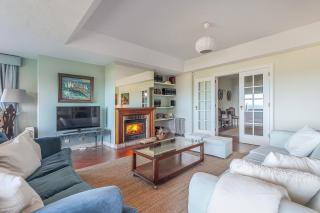 Moradia Milú frente à praia - 1