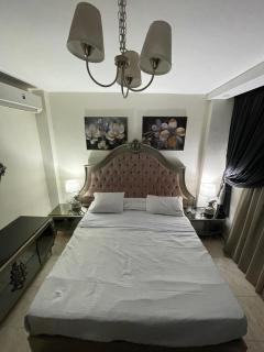 Central Apartment with Wide Garden View by mohamed - 9