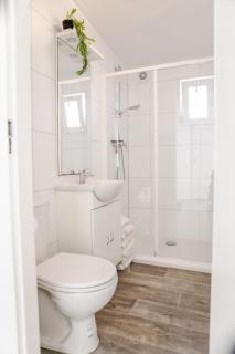 Chalet in Heinkenszand on holiday park - VP107 - 5