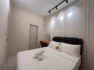 Majestic Residence by Manhattan Group - 3