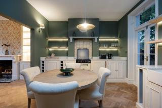 Veeve - Hidden Secrets - 8