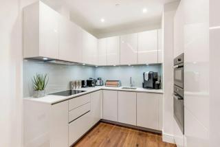 The Serpentine Apartment Suite - 5