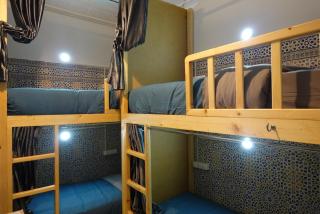 Freedom Yan Hostel - 1