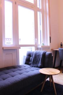 Large 4BR Oasis in Central Budapest AC- BP Sky - 1