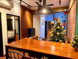 Industrial Concept Melaka Town 6pax- 3BR- wifi - 5