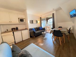 Vue sur le Golf de Deauville - Parking et Piscine - 2