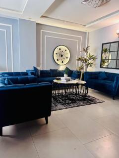 Blackden Apartments - 9