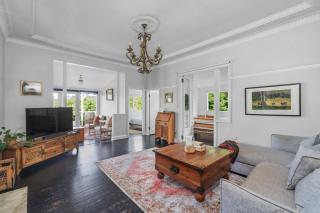 The Sleepy Roo, Kangaroo Valley - 2