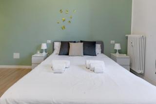 Lux Apartment Near Center 2 Bedrooms Free parking - 0