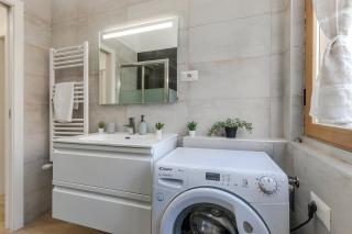 Lux Apartment Near Center 2 Bedrooms Free parking - 5