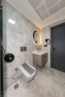 AirGate Airport Hotel - 9