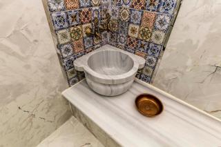 AirGate Airport Hotel - 8