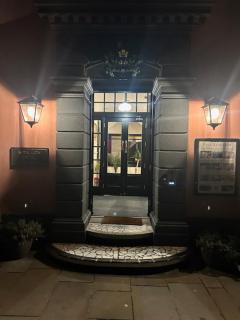 Royal Lion Hotel - 5