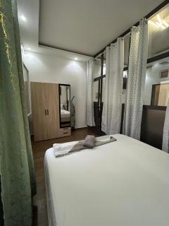 Nouveau Studio à Dakar Lumineux - Climatisation Wifi- Gardien 24h - 5