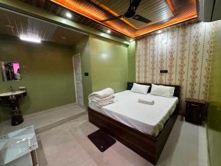 Hotel O Silk Premium - 4