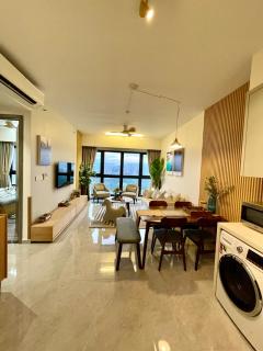 Agile Eastwest suite TRX by KL - 2