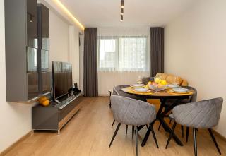 Cozy 1-Bedroom with Sea View & Parking by Flat Mаnаger - 5