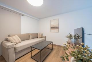 Athens Secluded Apartments - 8