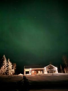 Moderne Hytte Ved Sjøen I Kvelia - 9