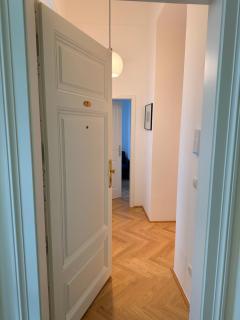 Wien Mitte Apartment - 0