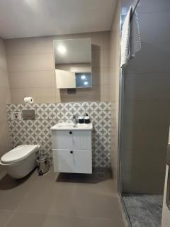 Frezya - Exclusively Woman - 8