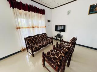 The Paddy View Loft - 0