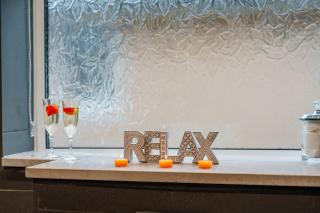 Luxury Lake View Hideaway Pet Friendly Free Parking - 1