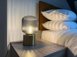 Large 4 bed - Xbox - Private Parking - 5