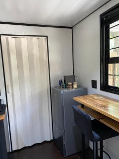 Stacey's Mini Hideaway - 4