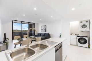 Stylish 2BR Marrickville Apartment near Station - 2