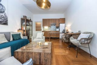 Utulny apartment s balkonem u Karlova mostu - 9