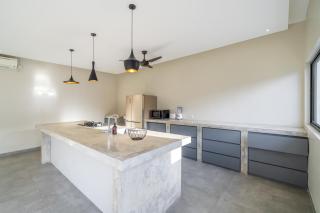 Lotus Villa-Cozy 3BR in Canggu - 4