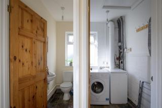 Ashford Holt Cottage - 1