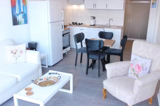 Karya Residence is 50 Meters From the Beach - 1