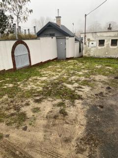 NAD STARÝM SKLEPEM - 7