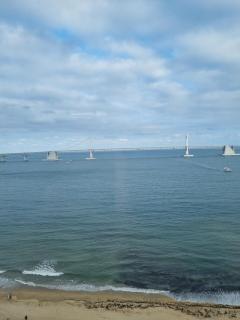 #Open Special # Gwangan Bridge, Beach View # 1 Second to the Beach # Daily Bedding Replacement - 2