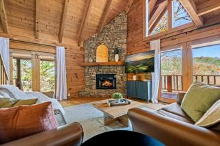 Smoky Mtn Escape - Hot Tub - Game - Loft Views - 2