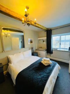 The Ilchester Arms - 2