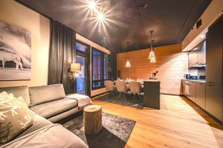 Levillas Levi Front Suite - 0