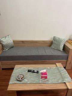 pojok kahyangan homestay and cabin - 1