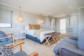 The Ridge House Kingswood Golf Estate - 9