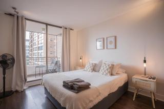 Comfortable family apartment security screen - 0