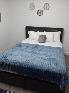 Small's Cozy Rest 7 Efficiency - 6