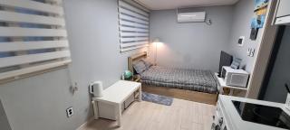 Bombay Residence SNU Nakseongdae Station - 6